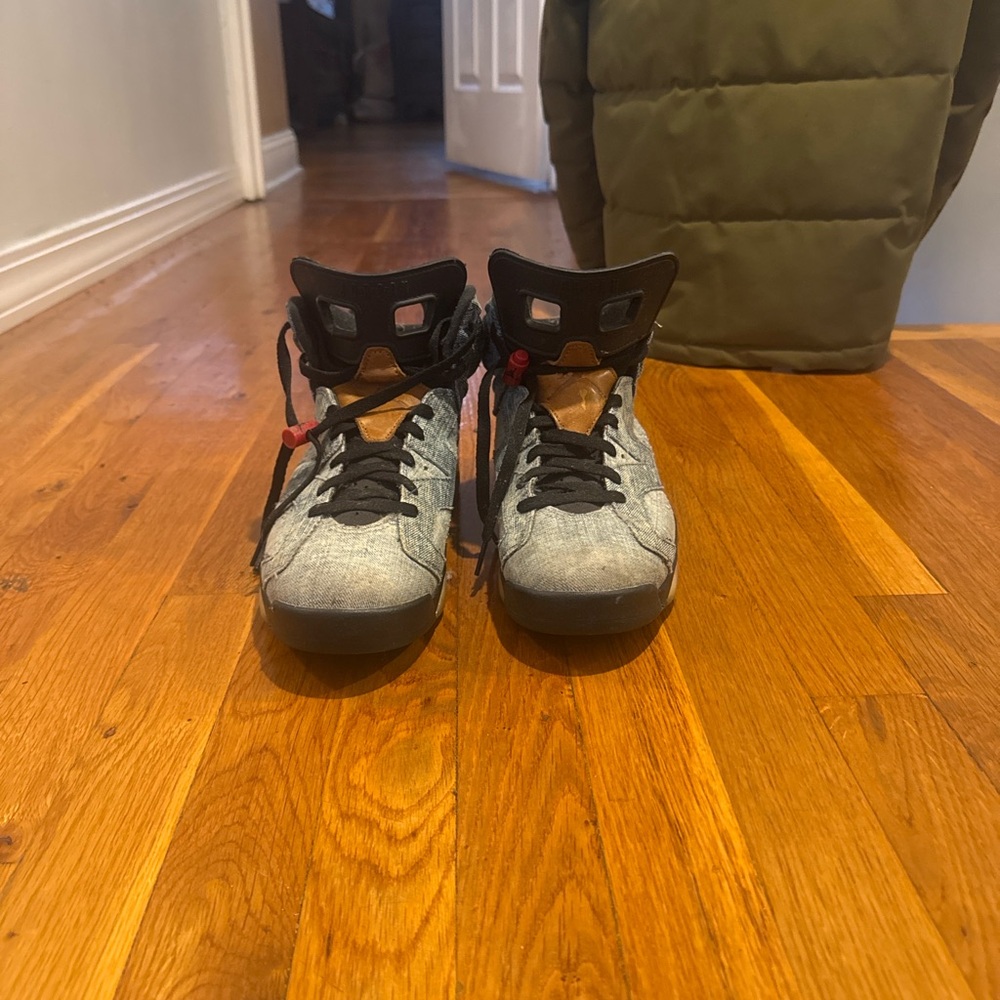 Air Jordan 6 Retro "Washed Denim"